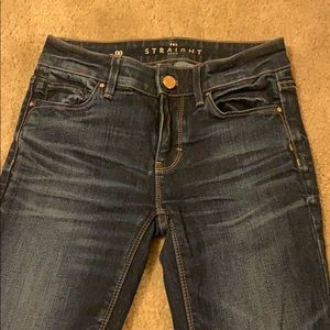 WHBM embroidered straight crop